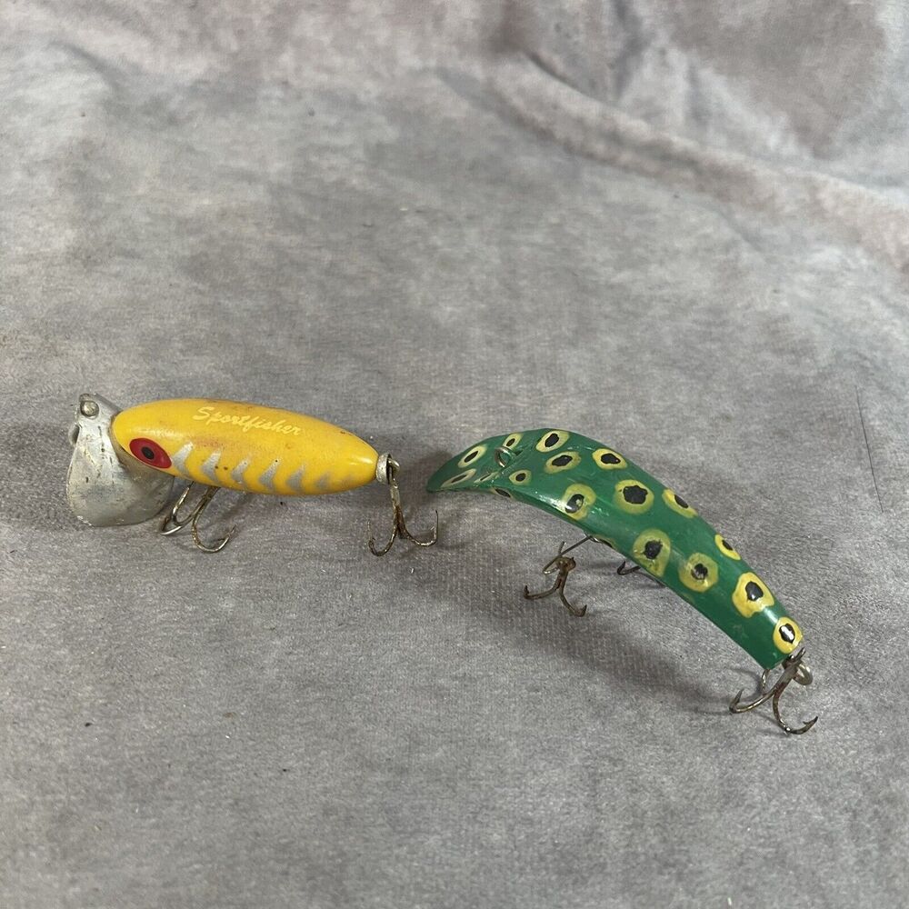 Lot of 2 Vintage Fishing Lure Sportfisher Jitterbug Helin Fly Please See Pics